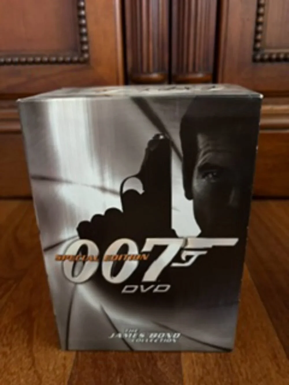 Vintage James Bond 007 DVD Special Edition Movie Collection 20 Disc Box Sets!